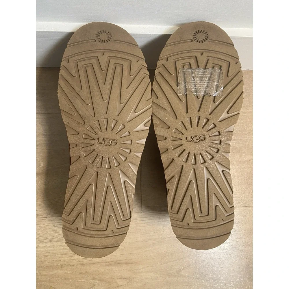 UGG Maksim Chukka Boots Tan Brown Suede Lace Up‎ Men's 10